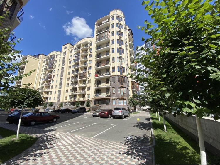 Luxury Emerald Apartments Irpiny Kültér fotó