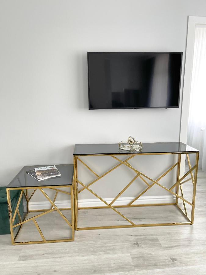 Luxury Emerald Apartments Irpiny Kültér fotó