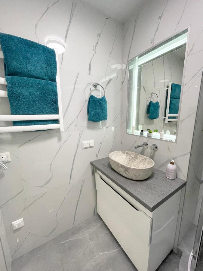 Luxury Emerald Apartments Irpiny Kültér fotó